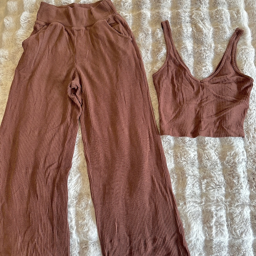 Abercrombie and Fitch 2 Piece Lounge Pyjama Set Brown Pants Top Tank Medium